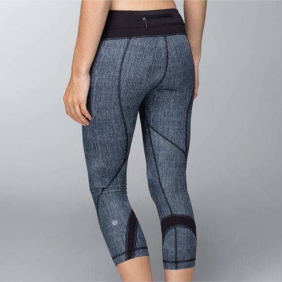 Lululemon Inspire Crop Leggings - Picture 8 of 9